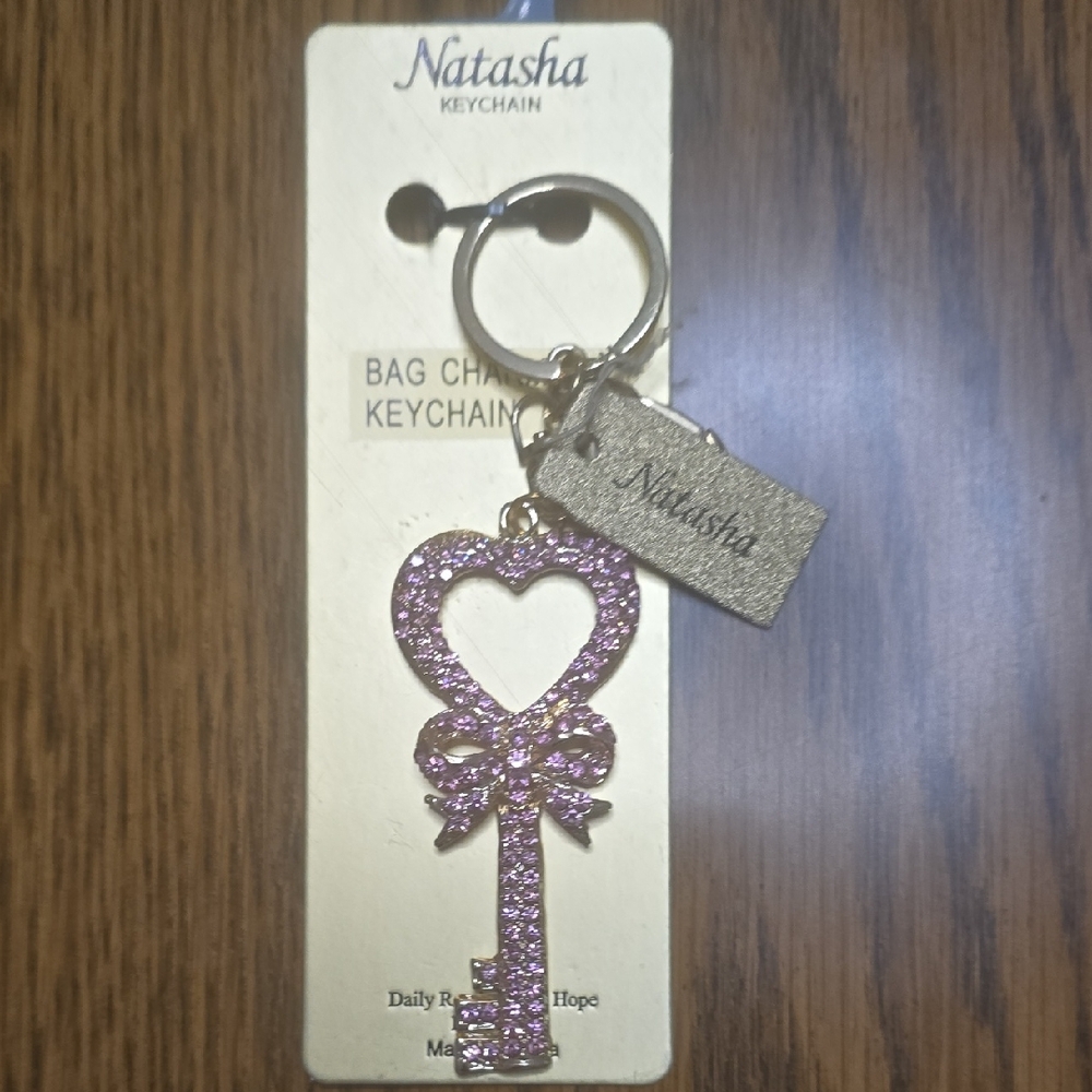 Natasha Couture Pink Glitter Key Keychain